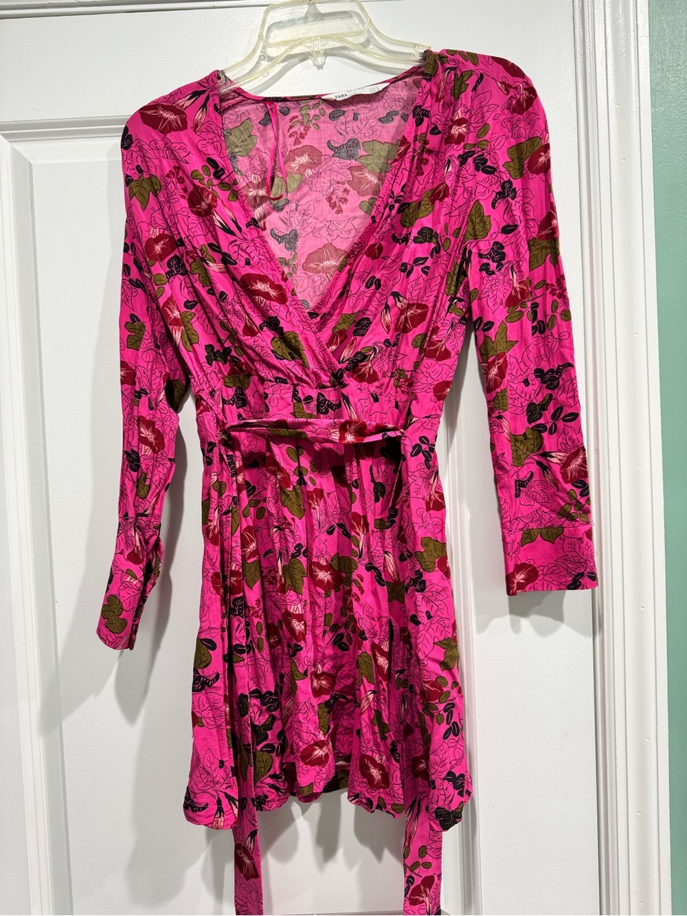 Zara Hot Pink Floral Long Sleeve Wrap Dress small